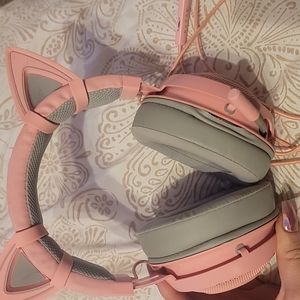 Razer headset with cat ears